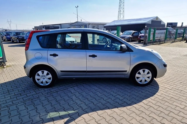 Nissan Note cena 12900 przebieg: 153000, rok produkcji 2006 z Kutno małe 631